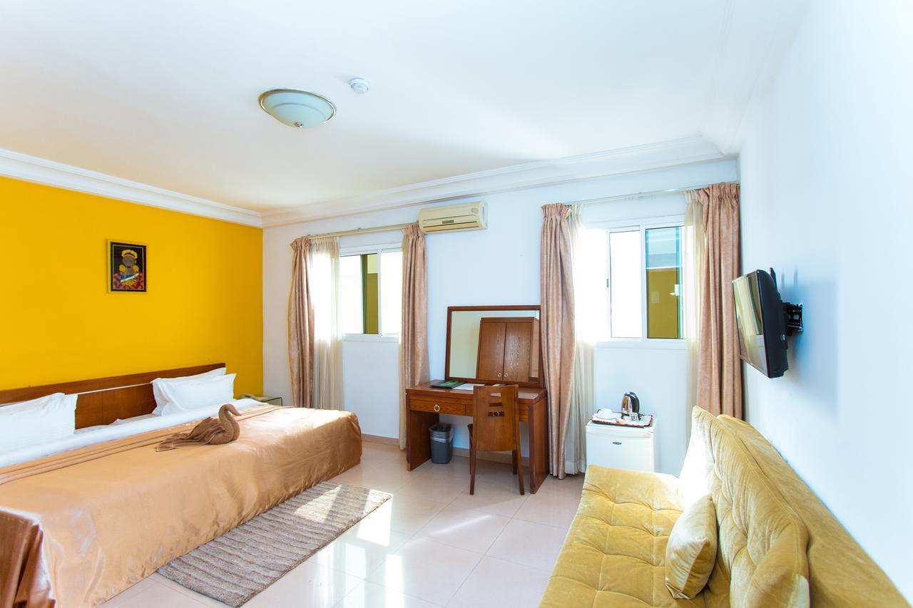 Le Feto Hotel Dakar Exterior photo